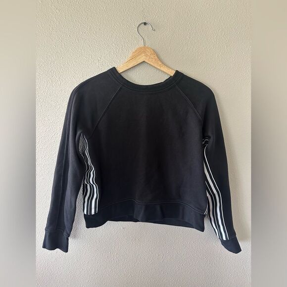 Athleta 24/7 Striped Crew Sweatshirt Black White Sporty Athleisure XS Petite - Picture 1 of 7